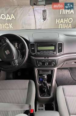 Минивэн SEAT Alhambra 2013 в 