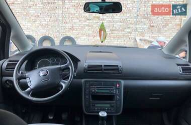 Минивэн SEAT Alhambra 2008 в 