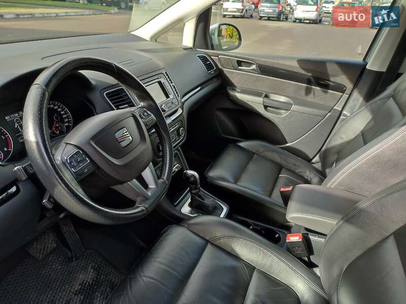Минивэн SEAT Alhambra 2011 в Луцке фото 23 Минивэн SEAT Alhambra 2011 в Луцке