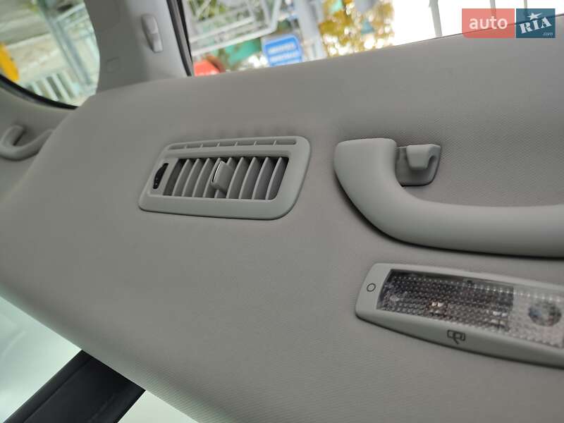 Минивэн SEAT Alhambra 2011 в Луцке фото 37 Минивэн SEAT Alhambra 2011 в Луцке