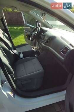 Минивэн SEAT Alhambra 2014 в 