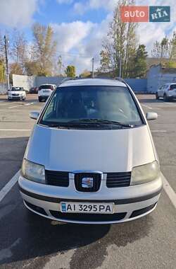 Минивэн SEAT Alhambra 2001 в Ирпене