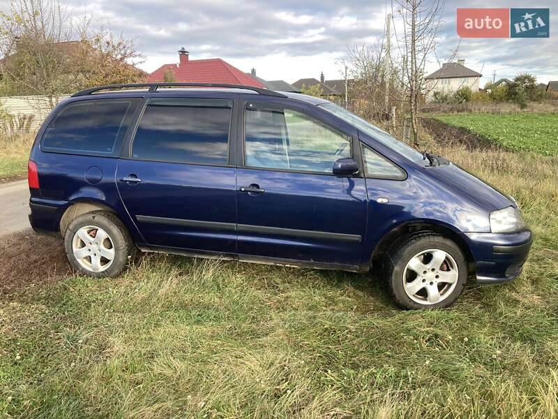 Минивэн SEAT Alhambra 2001 в Житомире