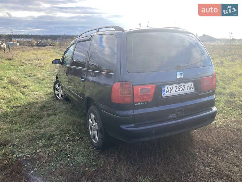 Минивэн SEAT Alhambra 2001 в Житомире