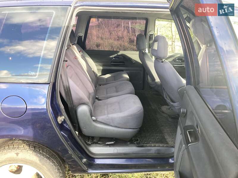 Минивэн SEAT Alhambra 2001 в Житомире