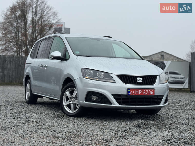 Мінівен SEAT Alhambra 2011 в Сарнах