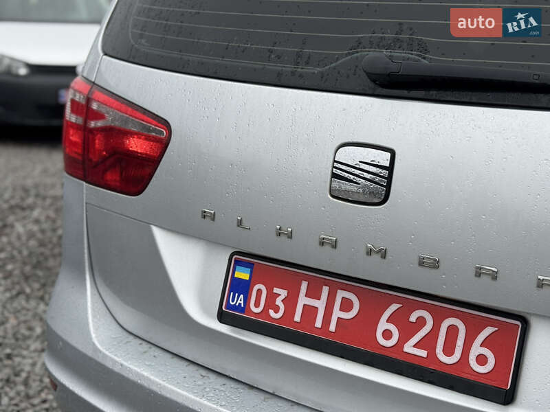 Мінівен SEAT Alhambra 2011 в Сарнах