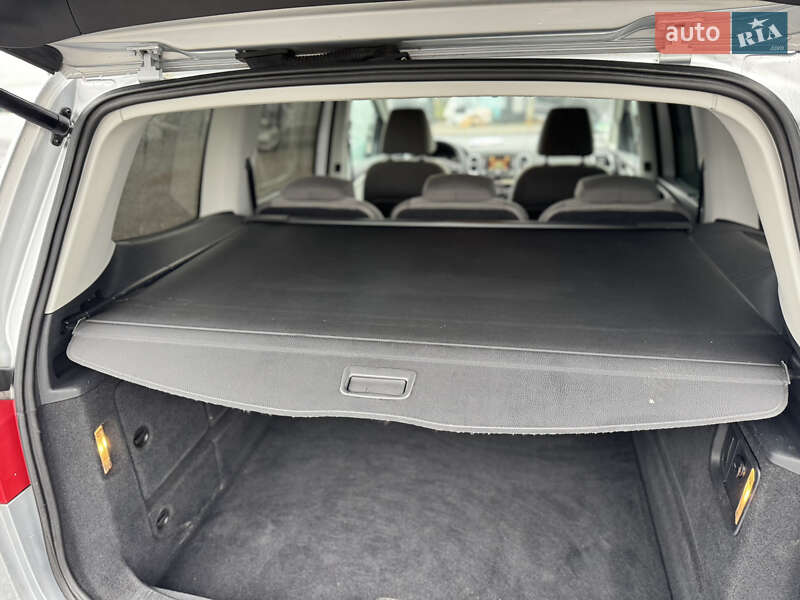 Мінівен SEAT Alhambra 2011 в Сарнах