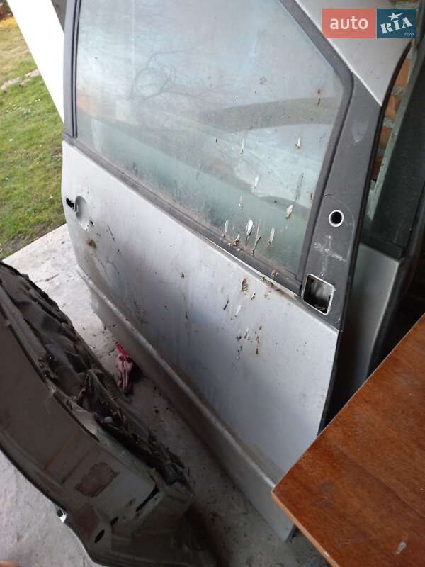 Минивэн SEAT Alhambra 1999 в Радехове