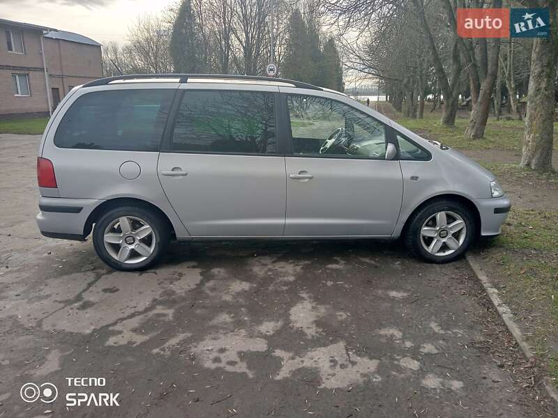 Минивэн SEAT Alhambra 2002 в Млинове фото 4 Минивэн SEAT Alhambra 2002 в Млинове