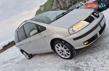 Мінівен SEAT Alhambra 2001 в Чернівцях