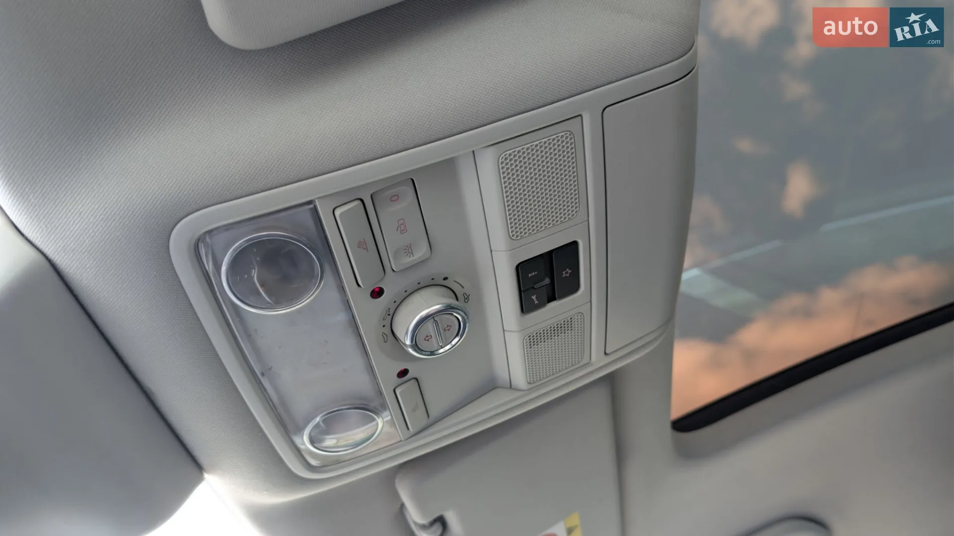 2015 SEAT Alhambra - мініатюра 3
