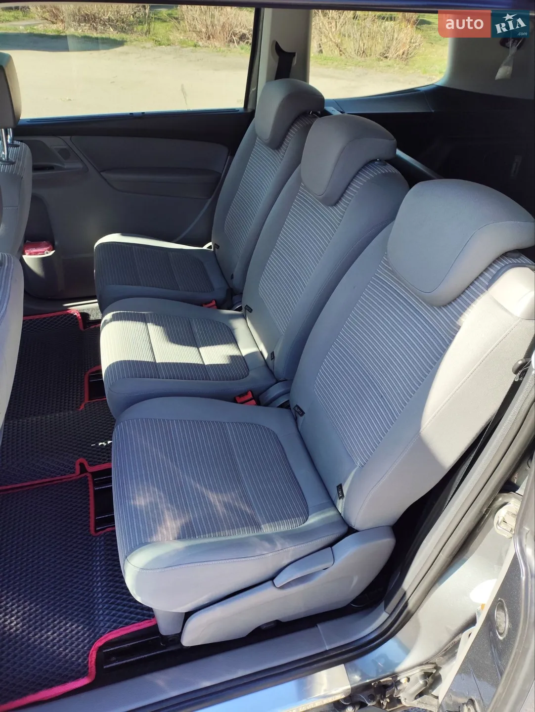 2014 SEAT Alhambra - мініатюра 13