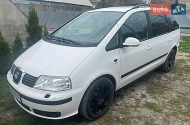 Минивэн SEAT Alhambra 2010 в Тернополе