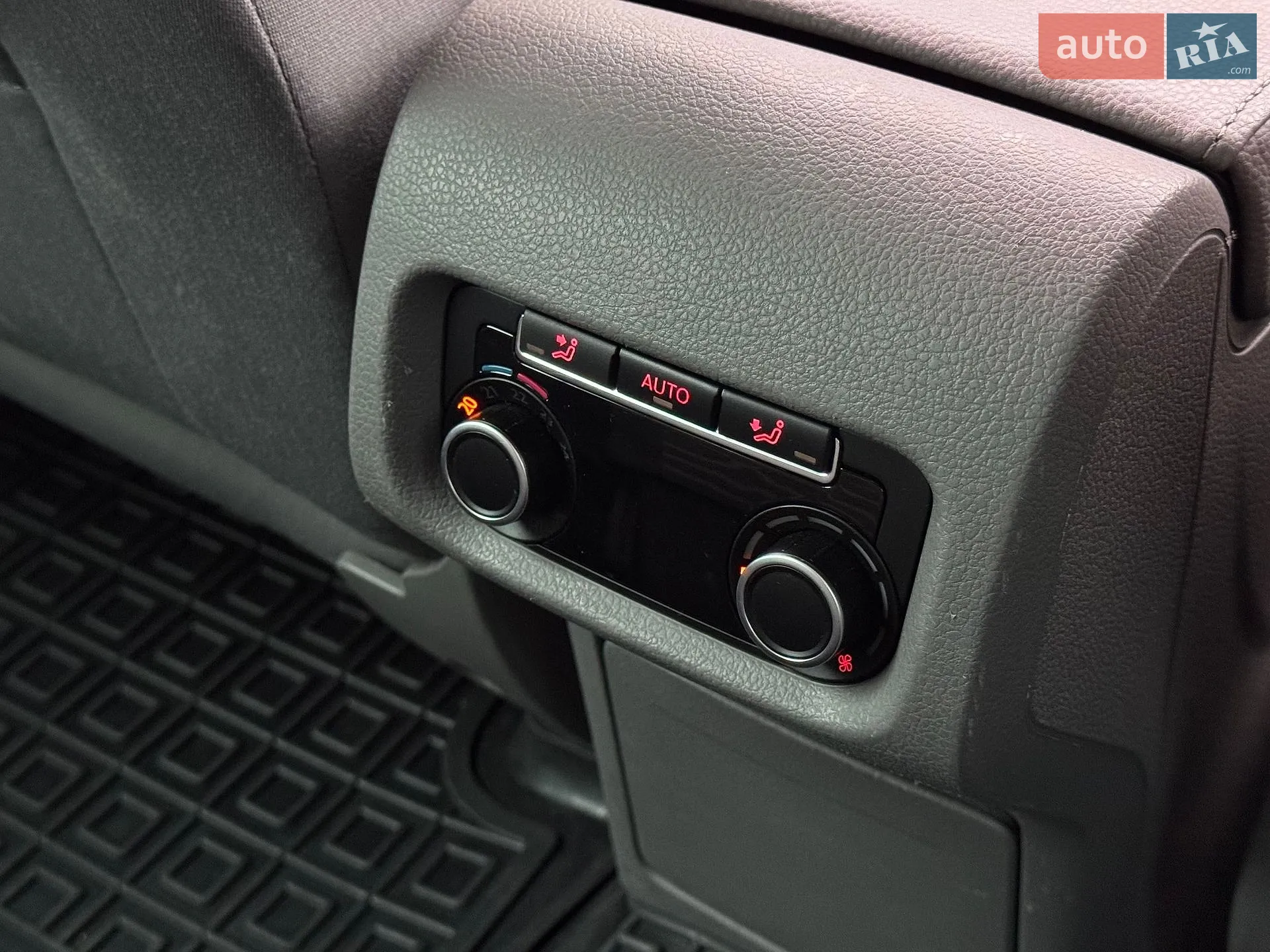 2015 SEAT Alhambra - мініатюра 27