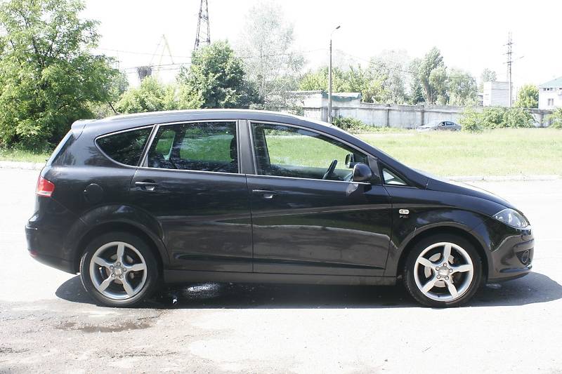 Хэтчбек SEAT Altea XL 2007 в Киеве