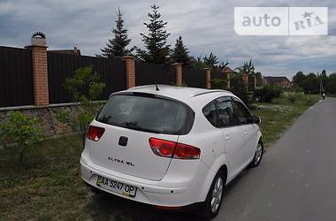 Универсал SEAT Altea XL 2009 в Киеве