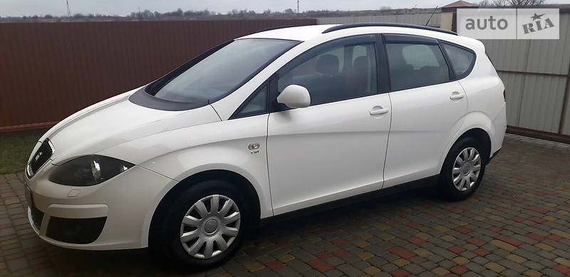 Хетчбек SEAT Altea XL 2010 в Львові
