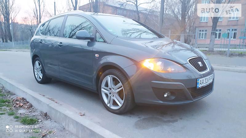 Мінівен SEAT Altea XL 2009 в Києві