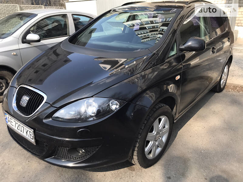 Універсал SEAT Altea XL 2008 в Дніпрі