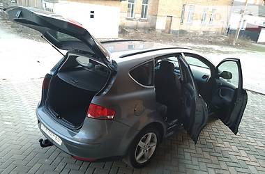 Універсал SEAT Altea XL 2013 в 