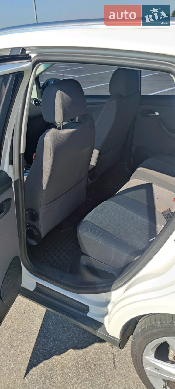 2010 SEAT Altea - мініатюра 13