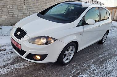 Універсал SEAT Altea XL 2010 в Житомирі