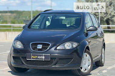 Минивэн SEAT Altea XL 2010 в Киеве