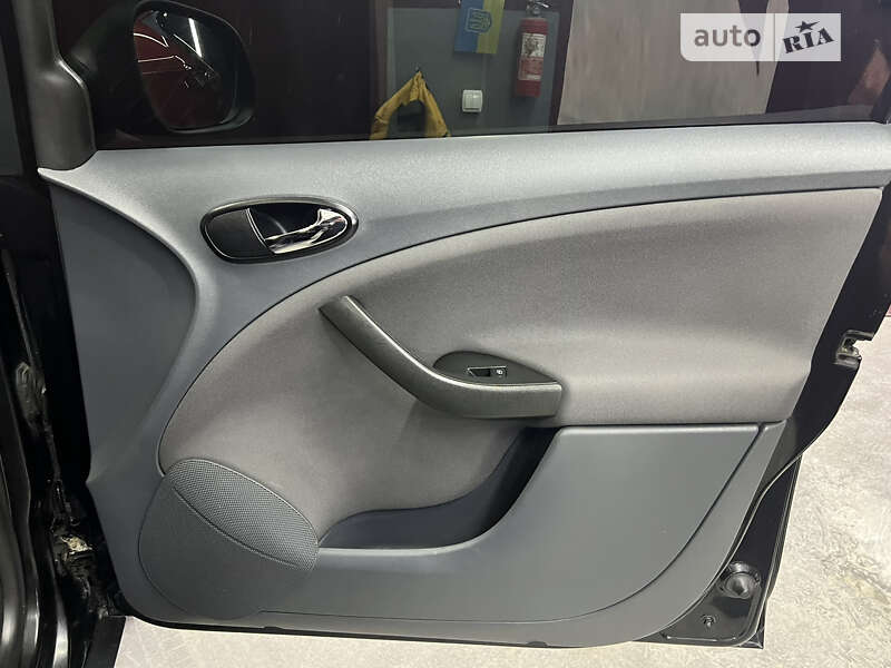 Минивэн SEAT Altea XL 2008 в Виннице
