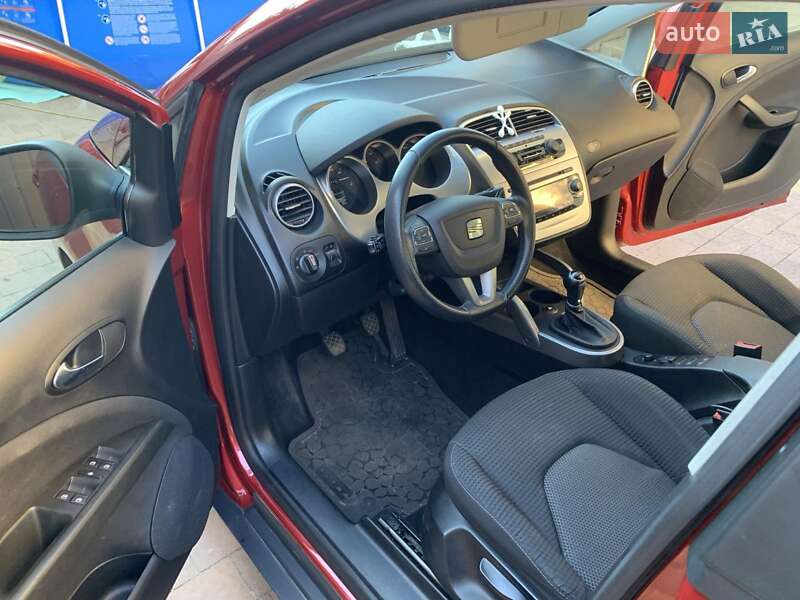 Минивэн SEAT Altea XL 2010 в Львове