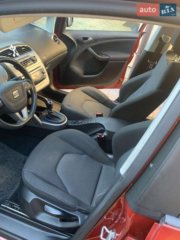 Минивэн SEAT Altea XL 2010 в Львове