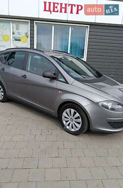 Мінівен SEAT Altea XL 2008 в Сарнах