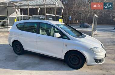 Минивэн SEAT Altea XL 2011 в Киеве