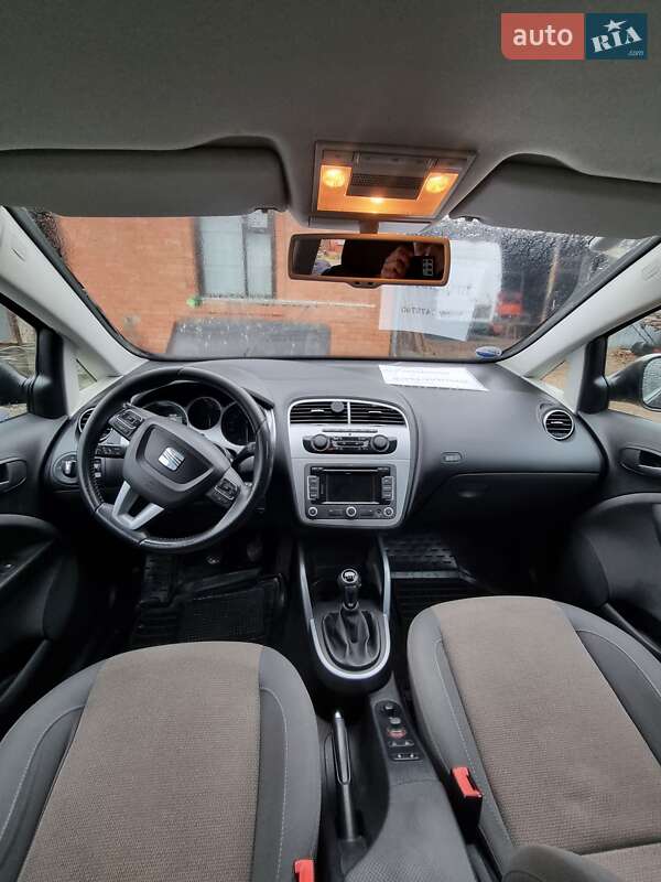 Минивэн SEAT Altea XL 2011 в Лубнах