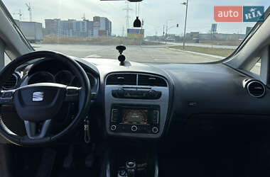 Минивэн SEAT Altea XL 2010 в 