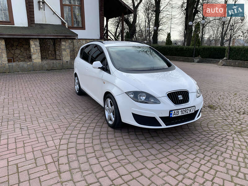 Мінівен SEAT Altea XL 2009 в Чернівцях