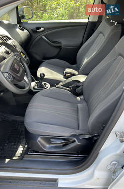 Минивэн SEAT Altea XL 2013 в 