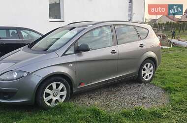 Минивэн SEAT Altea XL 2008 в 