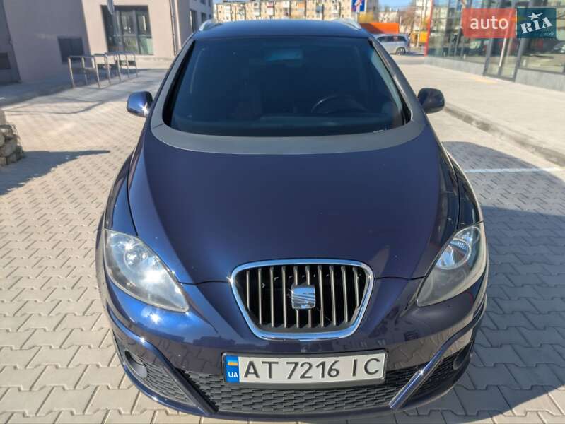 Минивэн SEAT Altea XL 2009 в Калуше