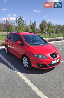 Мінівен SEAT Altea XL 2015 в 