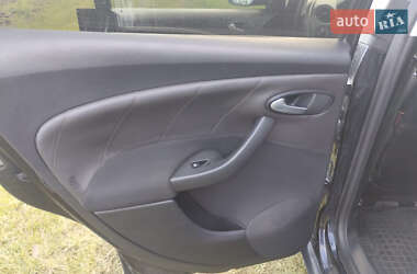 Минивэн SEAT Altea XL 2010 в 