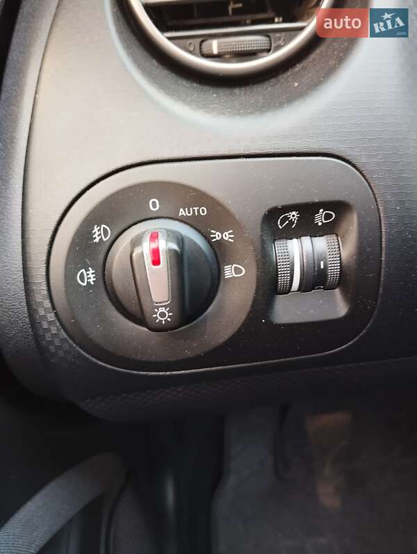 Минивэн SEAT Altea XL 2015 в Яготине