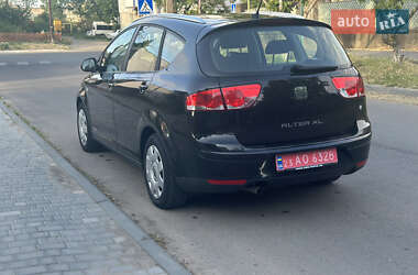Минивэн SEAT Altea XL 2012 в 