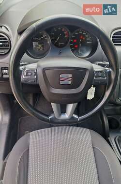 Минивэн SEAT Altea XL 2010 в 