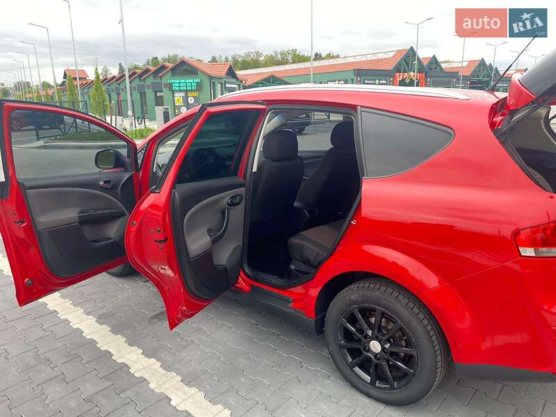 Минивэн SEAT Altea XL 2010 в Ирпене