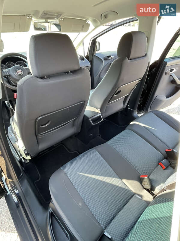Мінівен SEAT Altea XL 2008 в Козелеці