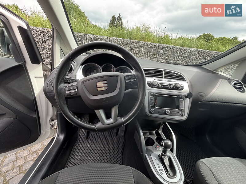 Минивэн SEAT Altea XL 2010 в Львове