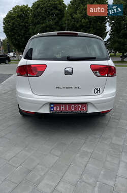 Минивэн SEAT Altea XL 2012 в 