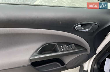 Минивэн SEAT Altea XL 2012 в 