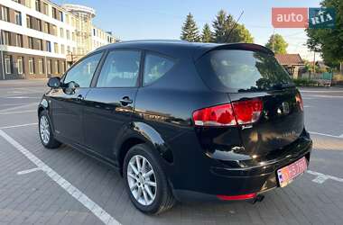 Минивэн SEAT Altea XL 2013 в 